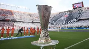 Комични грешки, куп голове и голяма драма в 1/4-финалите на Лига Европа