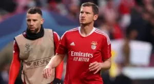 35-годишният Ян Вертонген напусна Бенфика и се върна да играе в Белгия