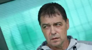 Официално! Берое и Хубчев се разделиха, разкриха защо специалистът напуска