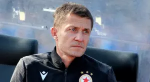 Саша Илич пусна играчите в почивка и си тръгна