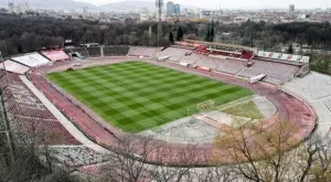 {{ otherArticle[0].article.title }}