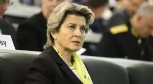 Весела Лечева разясни за "Българска армия" и "Герена"