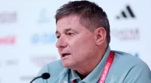 "Ваш'та м**а шиптърска!": Стойкович не беше нежен с швейцарците по време на мача