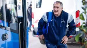 "Дясната ръка" на Станимир Стоилов празнува рожден ден, БФС също го поздрави