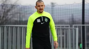 "Айде, брат"! Легенда на Лудогорец приветства топло Тодор Неделев в клуба