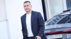 Валери Божинов: Който е на терена, трябва да остави не сърцето, а далака си, на терена за тези фенове