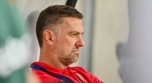 За 9 двубоя в националния отбор Младен Кръстаич е използвал цели 37 футболисти, едва четирима са играли във всеки мач