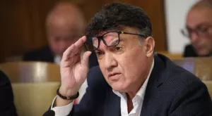 Колко заплати са това? Борислав Михайлов се появи с артикул за над 20 000 лв. (СНИМКИ)