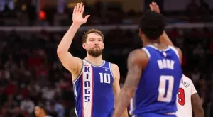 Трипъл-дабъл + 41 точки: Сабонис и Фокс вилняха, за да донесат пореден успех за Сакраменто Кингс (ВИДЕО)
