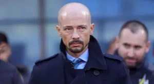 Сезон 2023/24 приключи за Брадли де Нойер от ЦСКА?