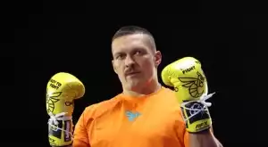 Голям обрат за Олександър Усик: Каза колко време му остава в бокса след мача с Тайсън Фюри