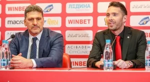 Спряганият за ЦСКА Ирфан Буз има с 6 победи повече, отколкото загуби като треньор