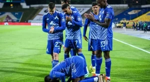 Левски не може да разкара Асими Фадига, обмислят да му платят неустойка