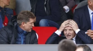{{ otherArticle[0].article.title }}