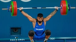 Федерацията по щанги изплати дължимото на Божидар Андреев - променя ли си решението?