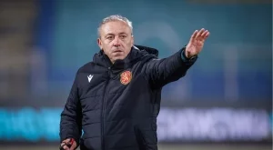 Въпреки оставката: Илиан Илиев не заряза България - повика 28 играчи за съдбоносната битка с Ейре