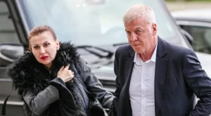 Илиана Раева и Наско Сираков замесени в скандал с фен на Левски - ГДБОП и МВР разследват