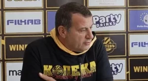 Прогонен от ЦСКА разплака Ботев Пловдив и задълбочи кризата на "Колежа"